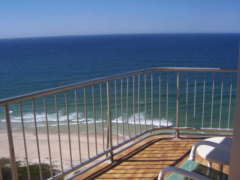 67 Broadbeach Boulevard, Broadbeach QLD 4218